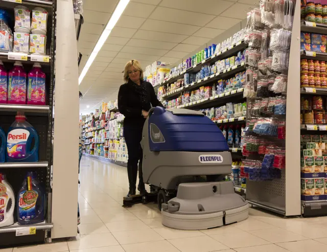 Floorpul Opal 80 een schrobzuigmachine die een droog resultaat achterlaat