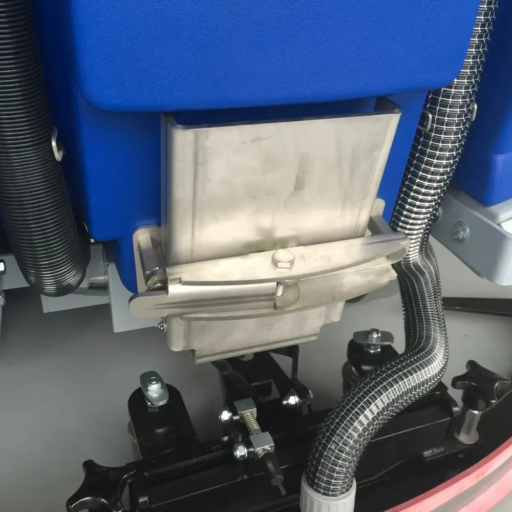 Vuilwatertank van de Floorpul Diamond 100S schrobmachine met eenvoudige toegang