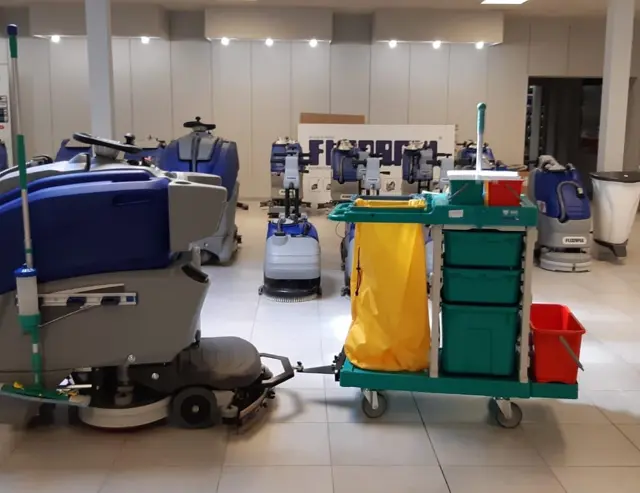 Robot schrobzuigmachine voor de zorgsector