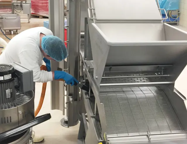 De BT 753 M ATEX 2-22 in de praktijk afzuigen machine in de voedingsmiddelen.