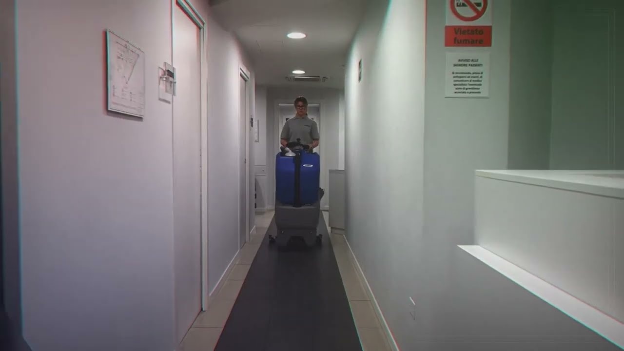 Floorpul Quartz 50 is een schrobzuigmachine die een droog resultaat achterlaat