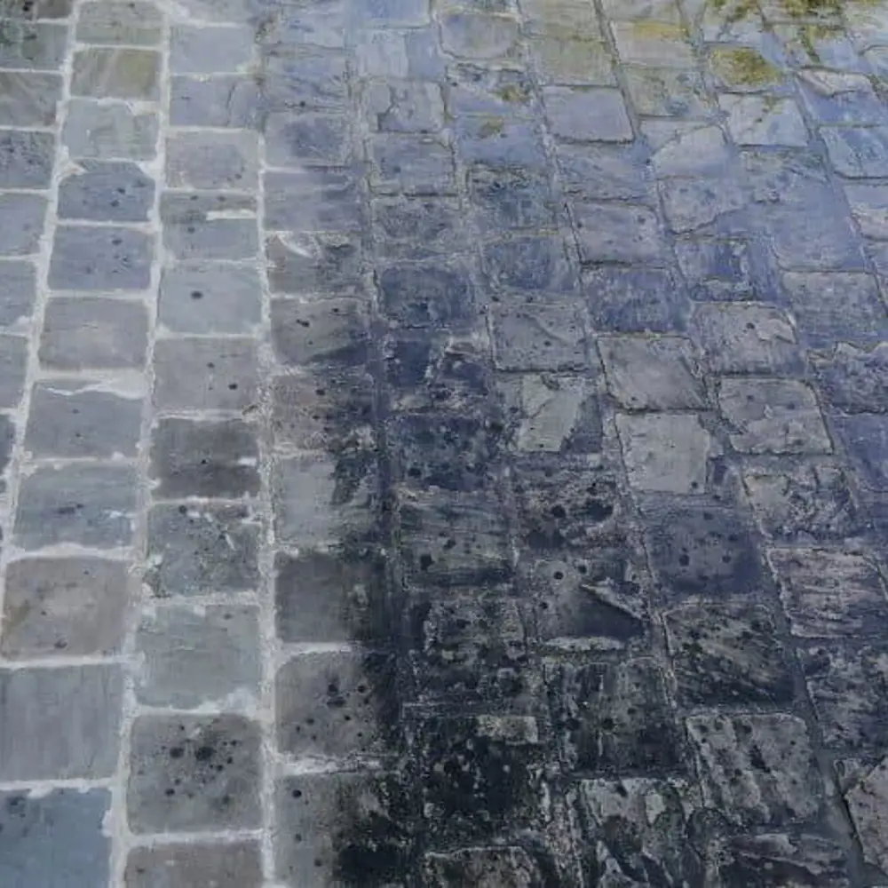 Resultaat van de Terrazza MC op een stenen bestrating.