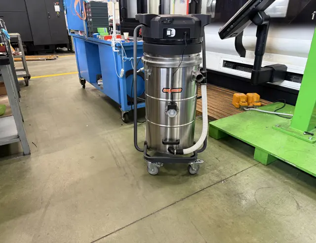 OIL 280W praktijk foto verspanende industrie