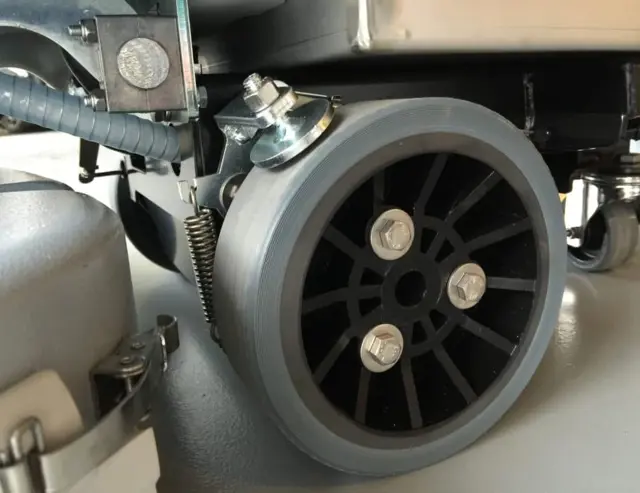 Compacte schrobmachine met veel kracht en lange werktijd, de Floorpul Jade 50