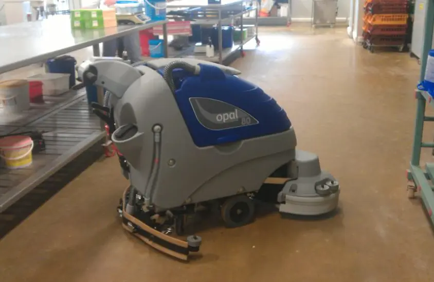 HD-Floorpul-OPAL80-achterloop schrobzuigmachine