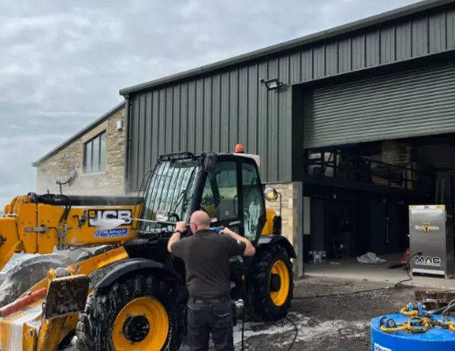 Een hogedrukreiniger met een terugverdientijd. Uniek dus, de Plantmaster emissievrije hogedrukreiniger